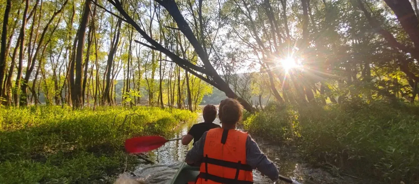 ÉlményEvezés - Mini kenutúra a mesés Szentendrei-Dunaágban